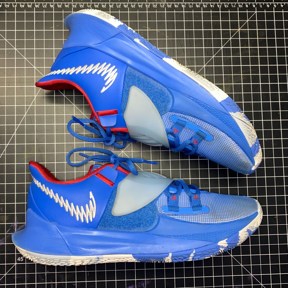 Nike Kyrie Low 3 Pacific Blue CJ1286-400 Men’s size 7.5 Basketball Sneakers